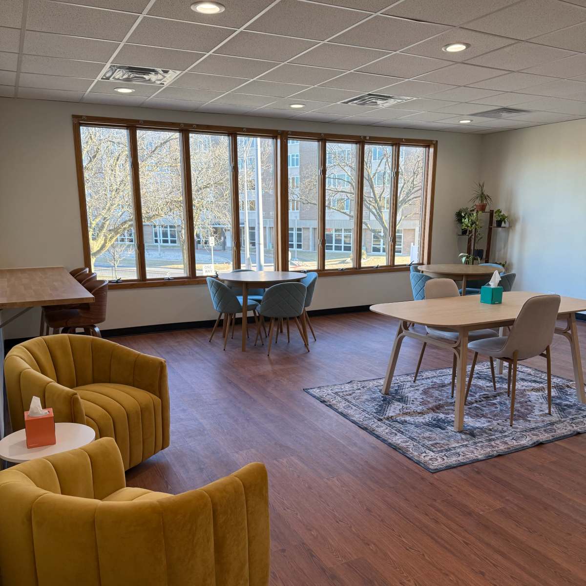 Modern Office Space with Open Floor Plan and Chic Design in Des Plaines Image in Maine Township, Des Plaines, IL