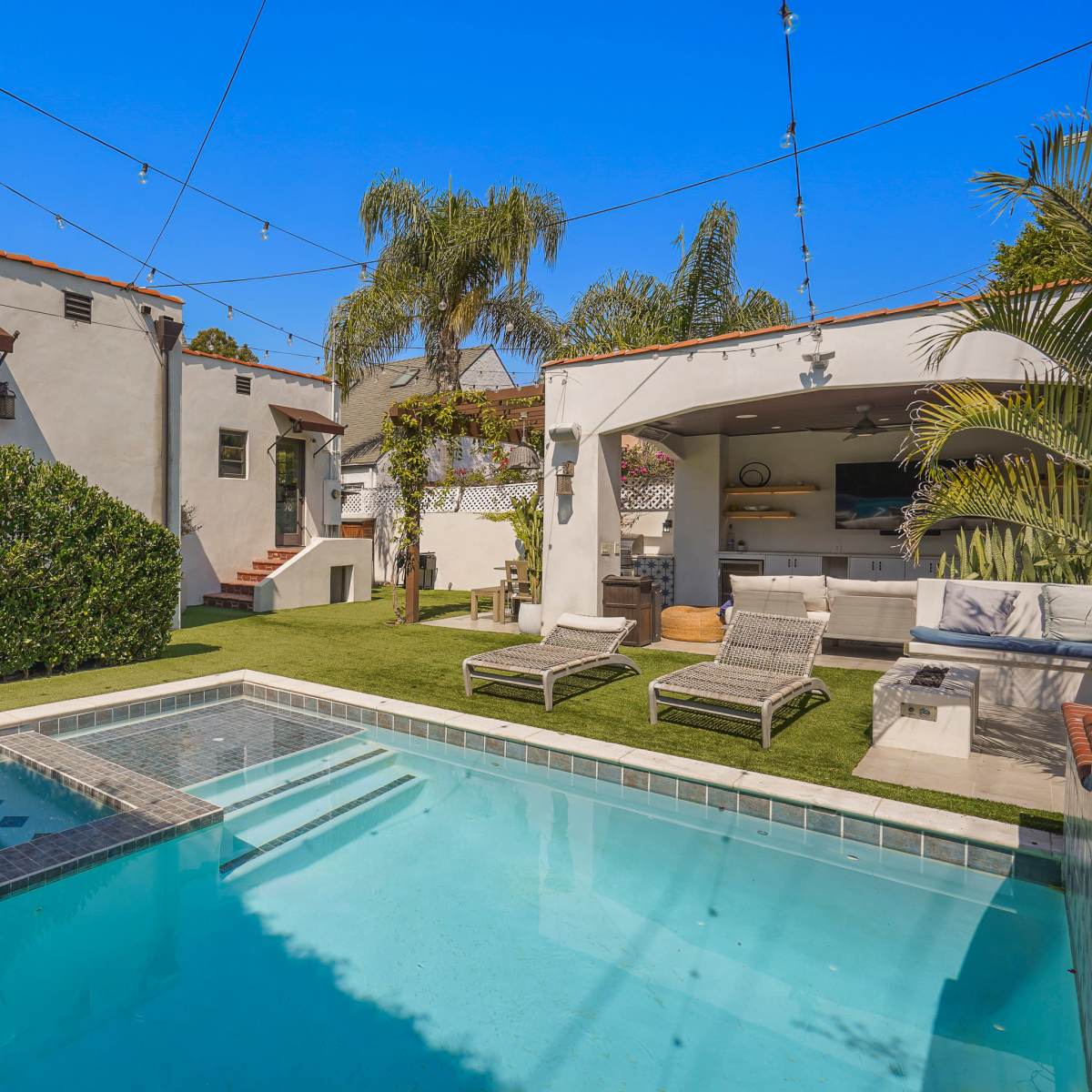 Spanish Style Villa with Private Backyard Oasis, Los Angeles, CA ...