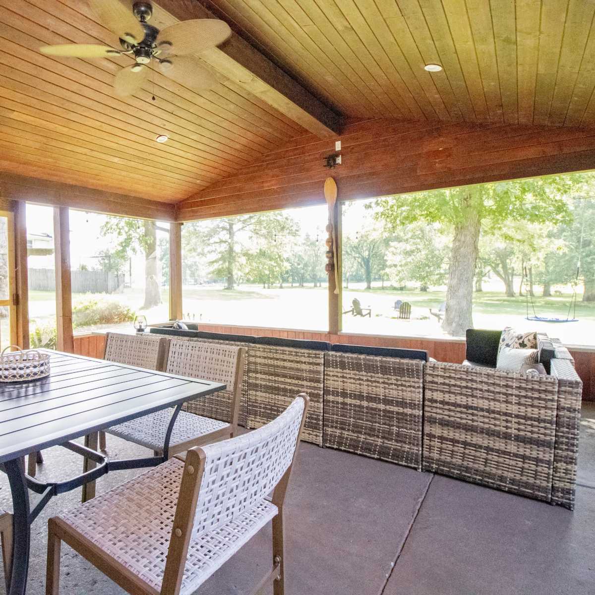 Serene Lakefront Retreat for Memorable Events in Hendersonville Image in Hendersonville, Hendersonville, TN