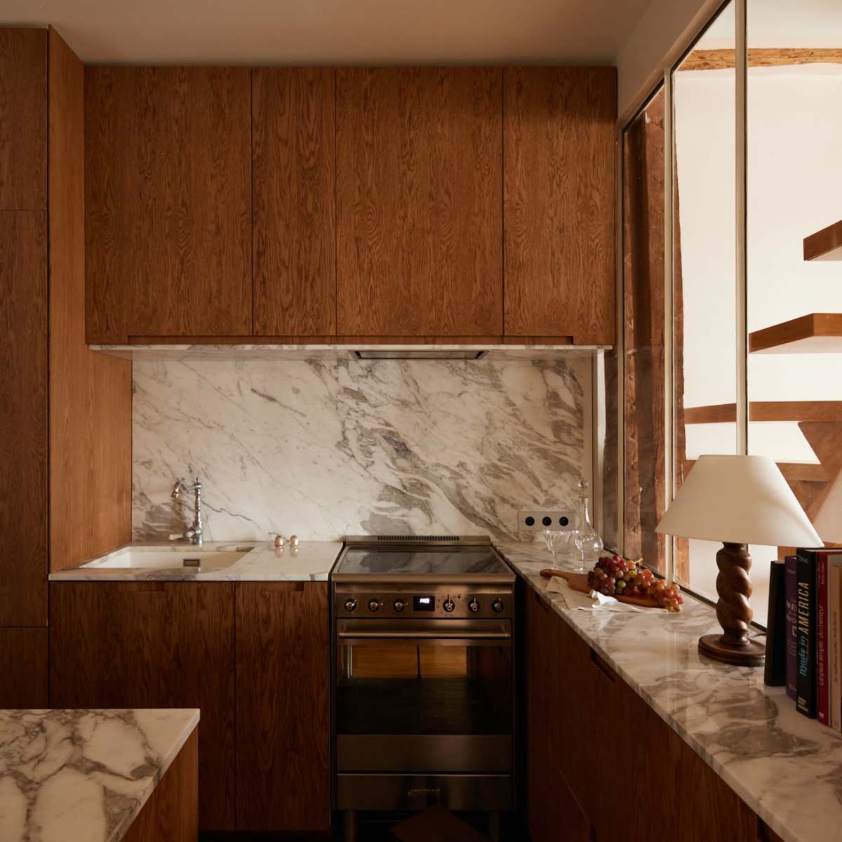 Duplex sous les toits dans le Marais in paris Image in Strasbourg-Saint-Denis, paris, 