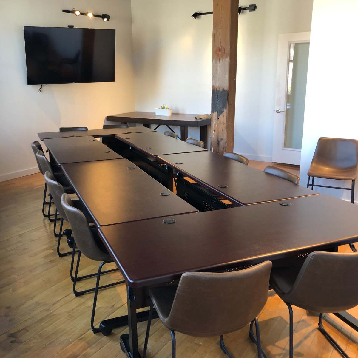 Industrial Chic Classroom Space in Downtown Lynn in Lynn Image in Lynn, Lynn, MA
