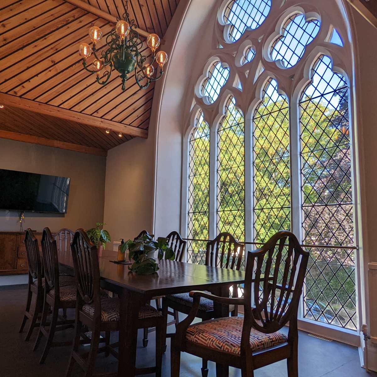 Inspirational converted chapel, in a leafy spot in Central Bristol in Bristol Image in Clifton, Bristol, ENG
