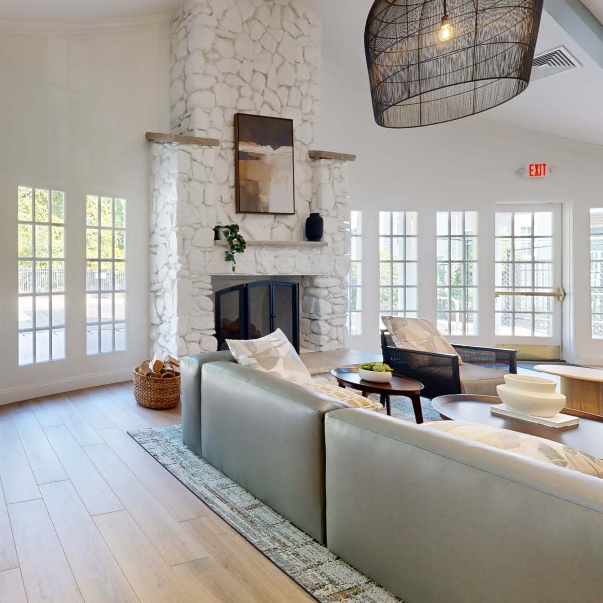 Bright and Spacious Club Room in Burlington in Burlington Image in Burlington, Burlington, MA