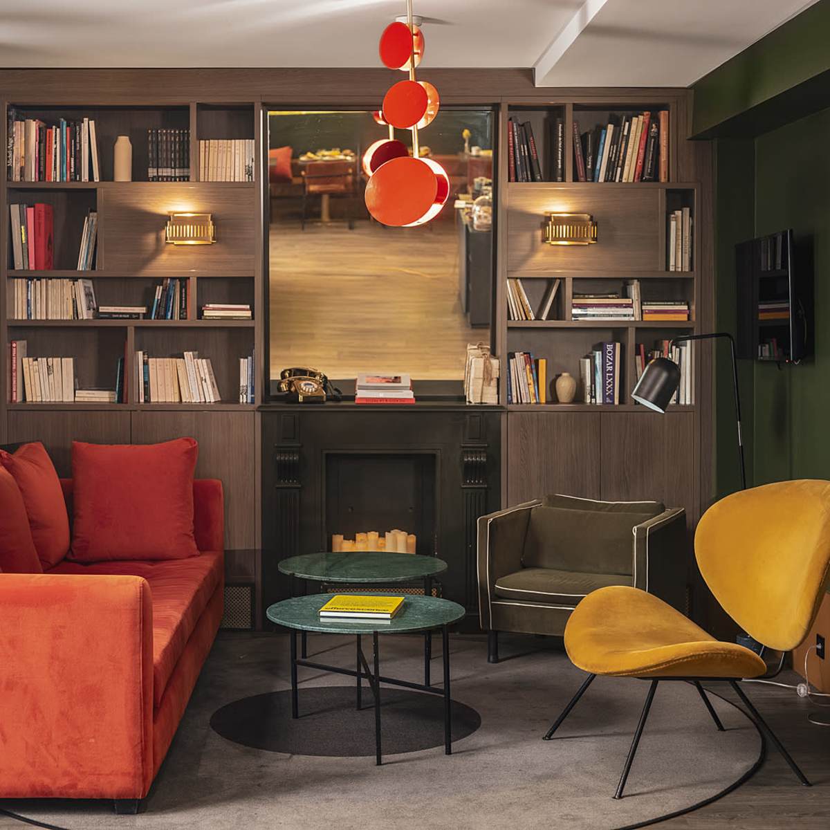Salle avec Patio végétalisé à 2 pas de Montparnasse in Paris Image in Plaisance, Paris, 