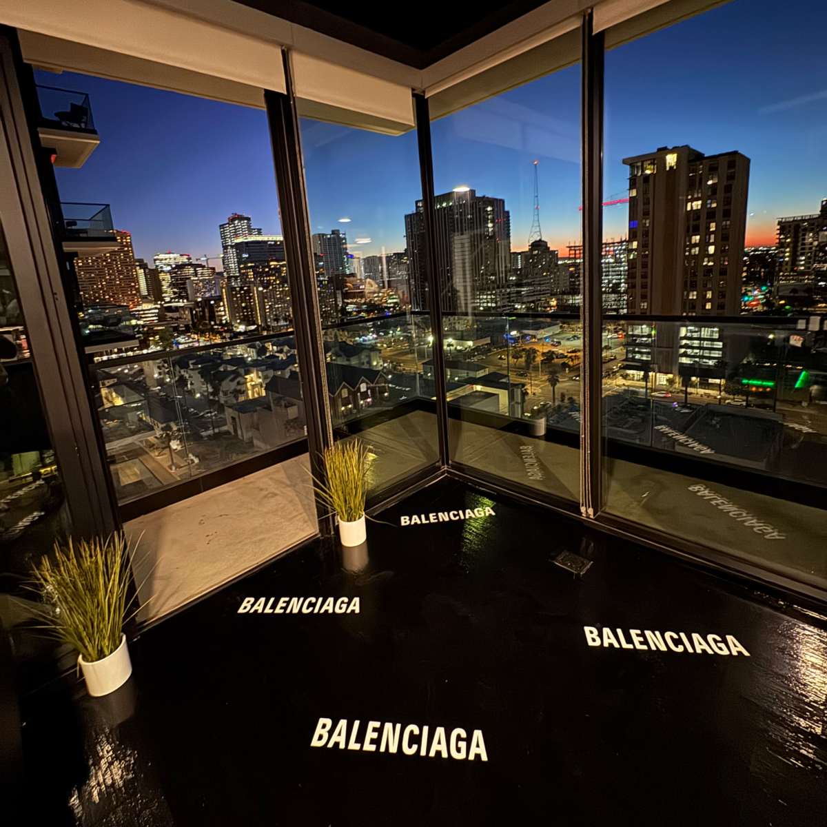 Downtown High Rise with Skyline View in Phoenix Image in Central City, Phoenix, AZ