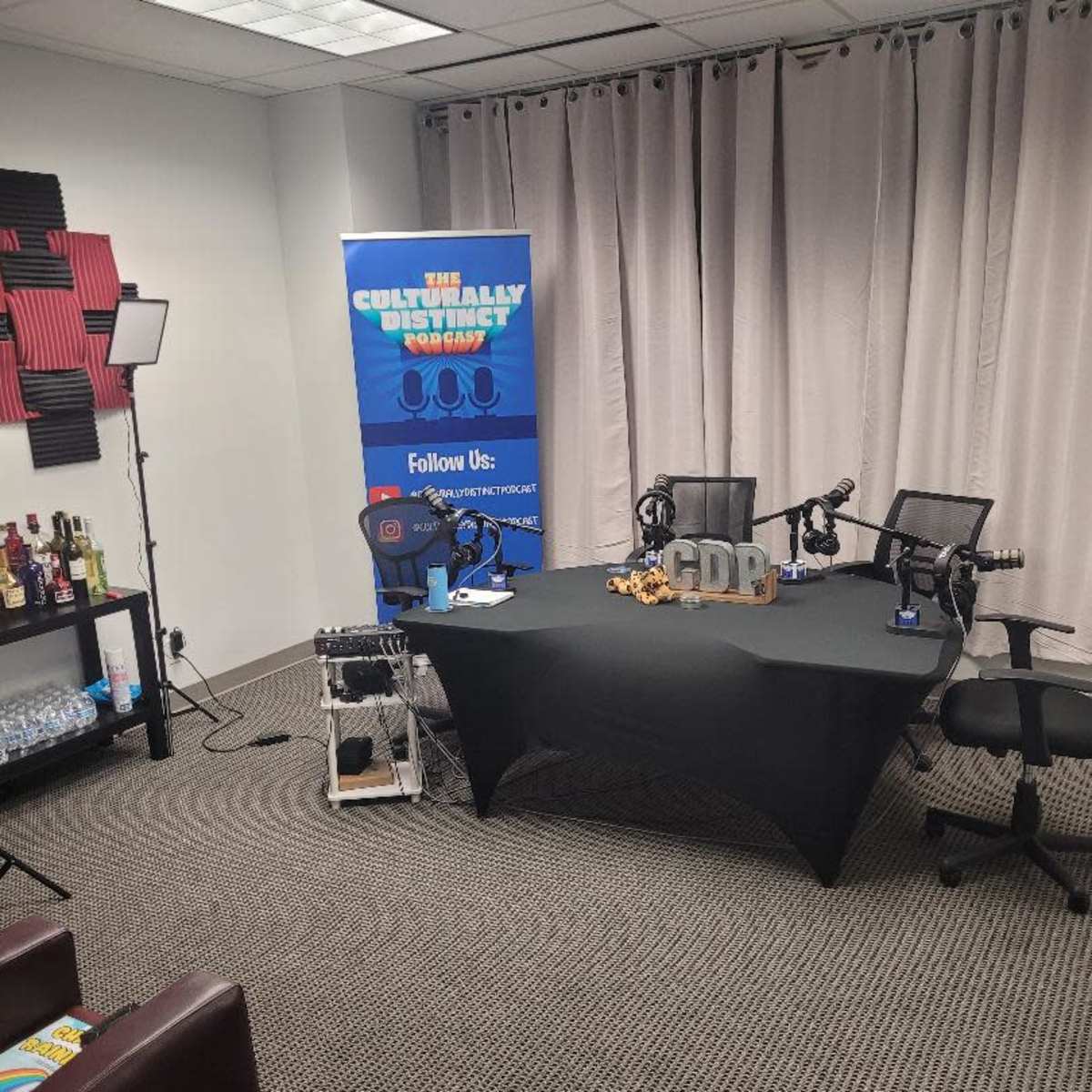 Office Space perfect for your next Podcast in Houston Image in Shady Acres, Houston, TX