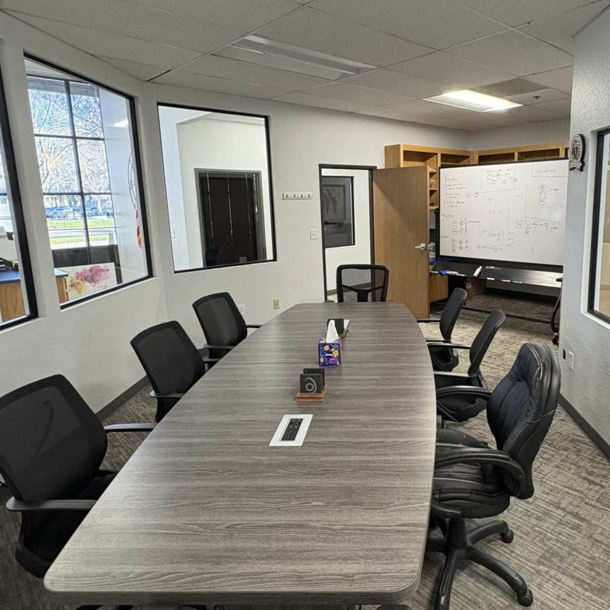 Versatile Office & Warehouse Space with Shared Amenities in Natomas in Sacramento Image in North Sacramento, Sacramento, CA