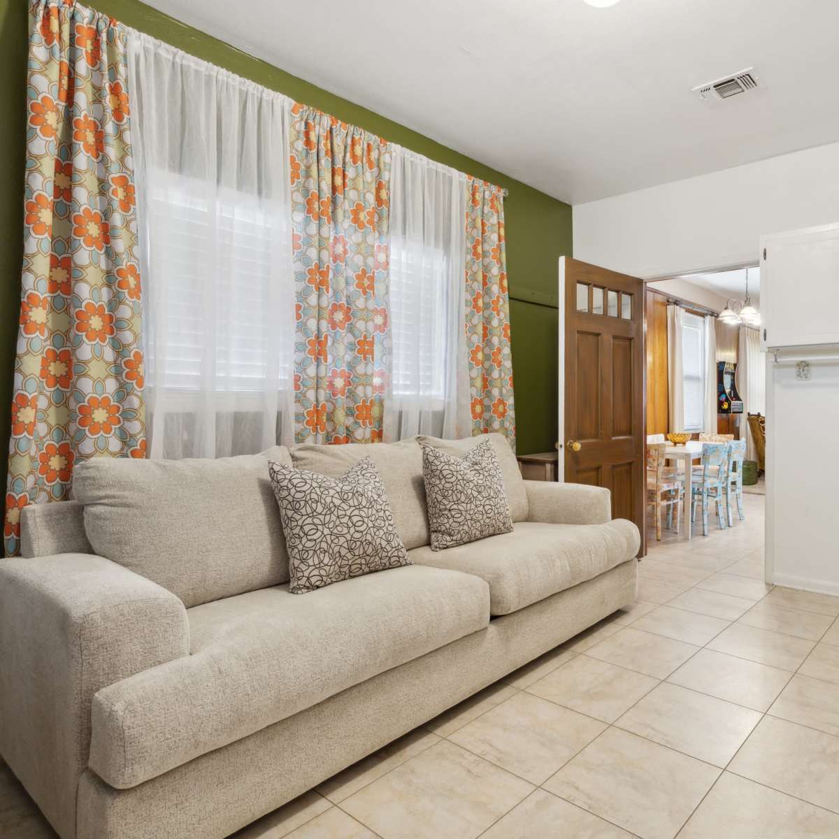 The Groovy Casa in Fort Worth Image in Arlington Heights, Fort Worth, TX