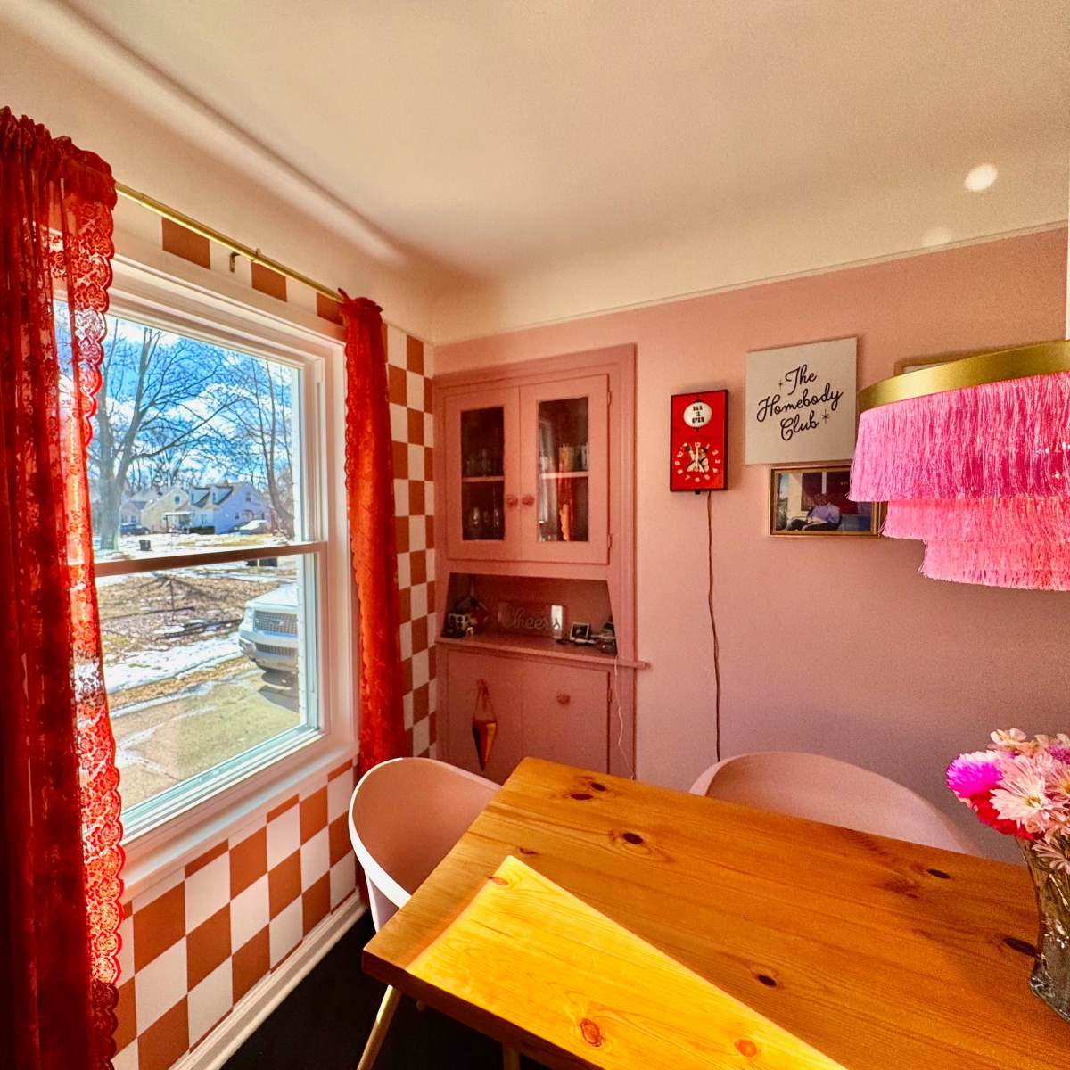 Groovy Eclectic 1950s Mid Century Modern Space in Oak Park Image in Oak Park, Oak Park, MI