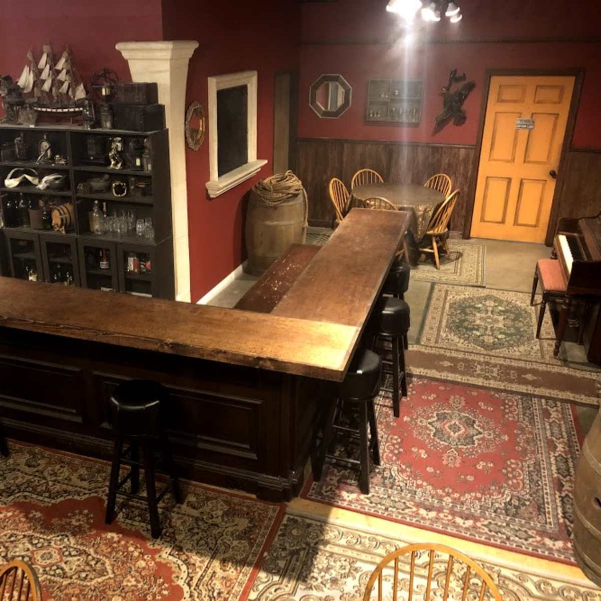 Standing Bar Set - Custom Dressed, Los Angeles, CA | Production | Peerspace