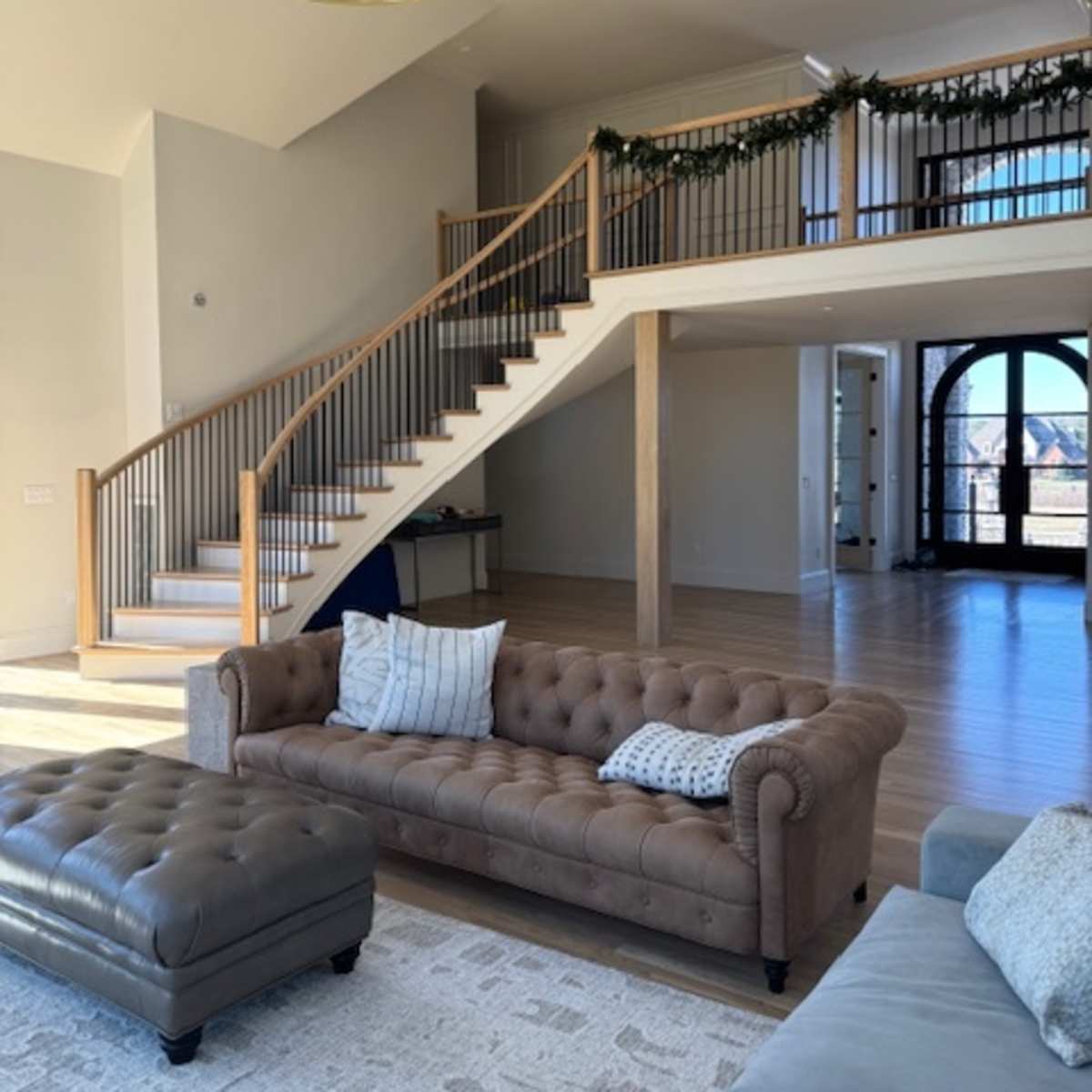 Newly renovated stone manor on 17 acres in Gallatin Image in , Gallatin, TN