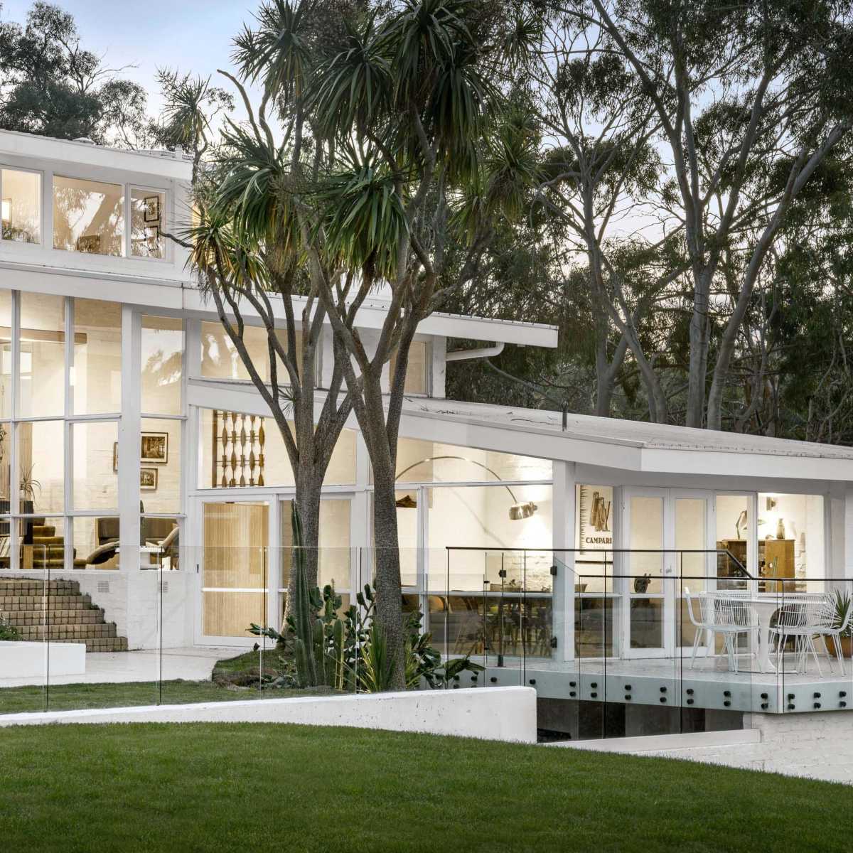 large, palm springs style mid-century house in Mount Martha Image in Mount Martha, Mount Martha, VIC