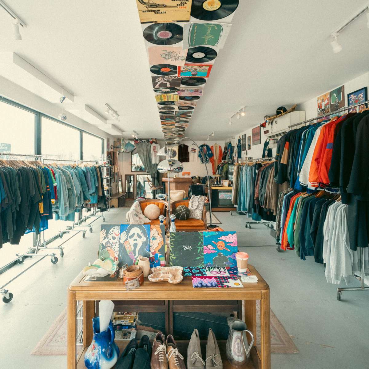 Charming Vintage Clothing Store in Stackt Market - Ideal for Creative Productions in Toronto Image in Niagara, Toronto, ON