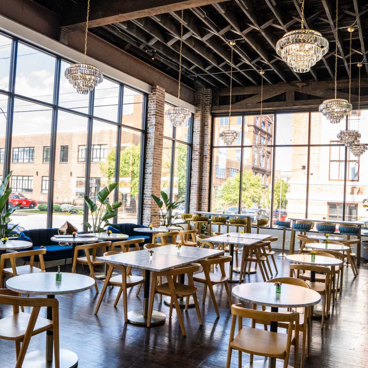 Eclectic, earthy, elegant cafe restaurant space, St Louis, MO | Off ...