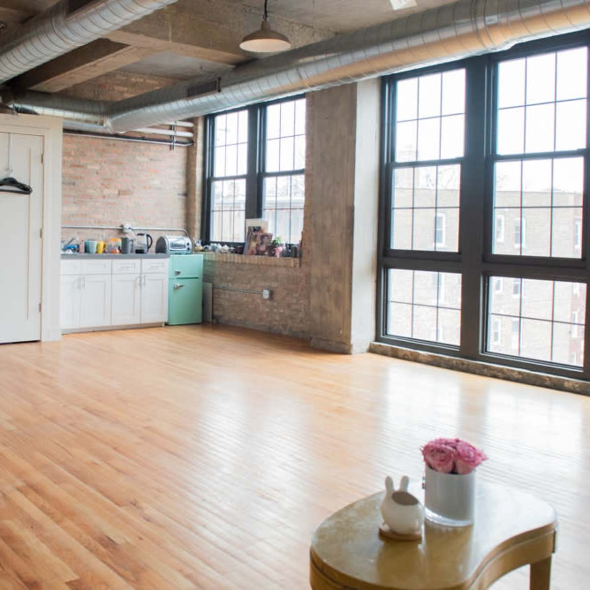 Newly Remodeled Daylight Studio with Beautiful floor to ceiling windows ...
