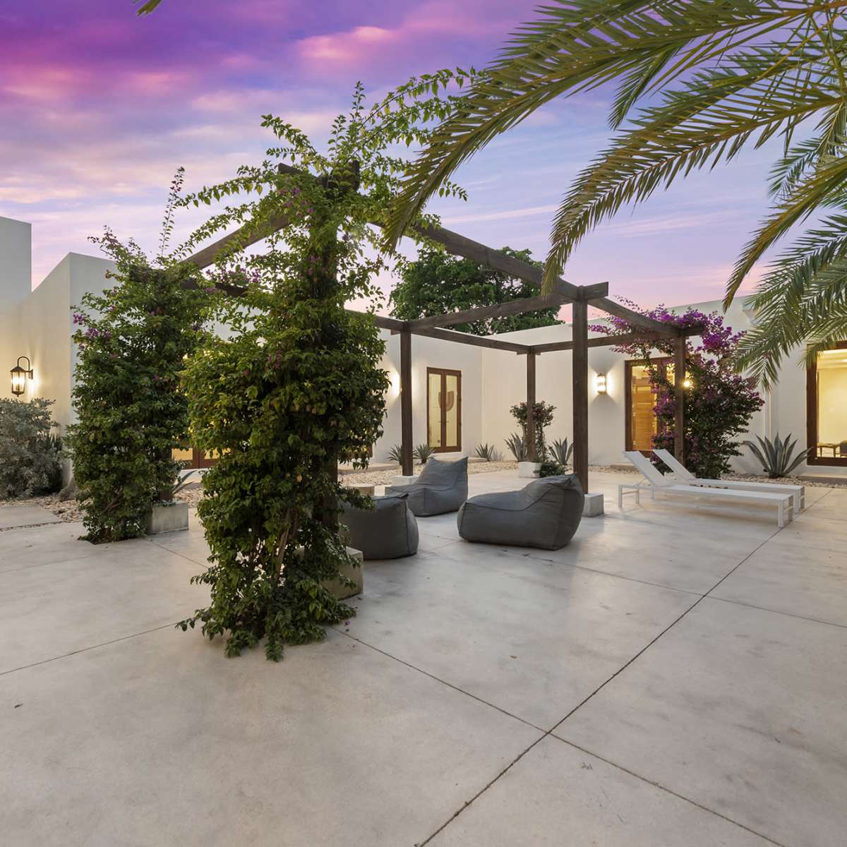 Serene Estate in Miami Image in Upper East Side, Miami, FL
