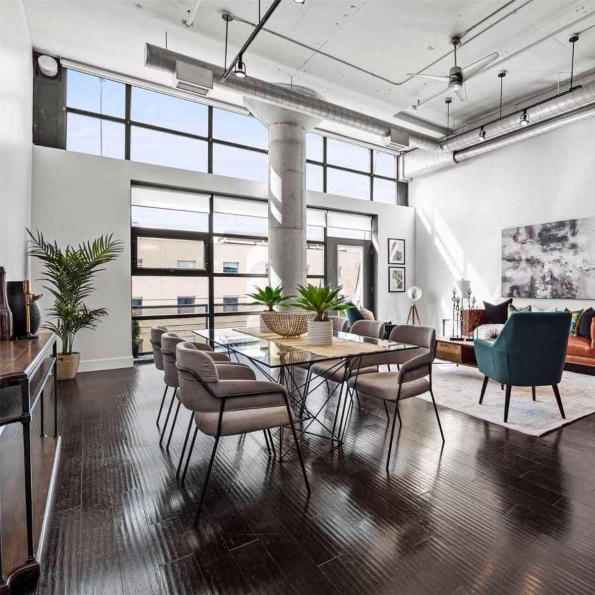 Loft 406 in Toronto Image in Trefann Court, Toronto, ON