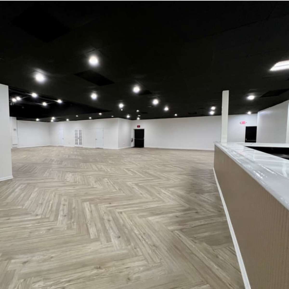 Modern Luxe Event Center in Clinton Township Image in Clinton Twp, Clinton Township, MI