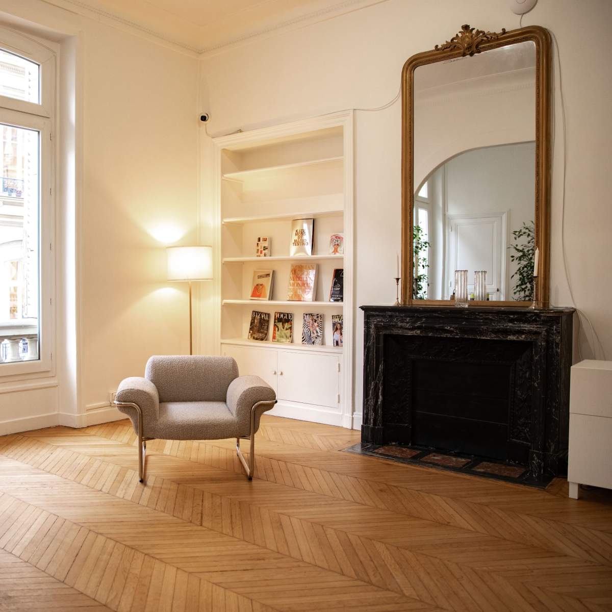 Studio Photo Haussmannien Professionnel in Paris Image in Saint-Philippe-du-Roule, Paris, 