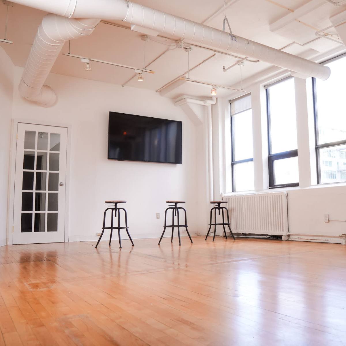 Bright, Loft Style Creator Studio for your next Production in Old Toronto Image in Downtown Toronto, Old Toronto, ON