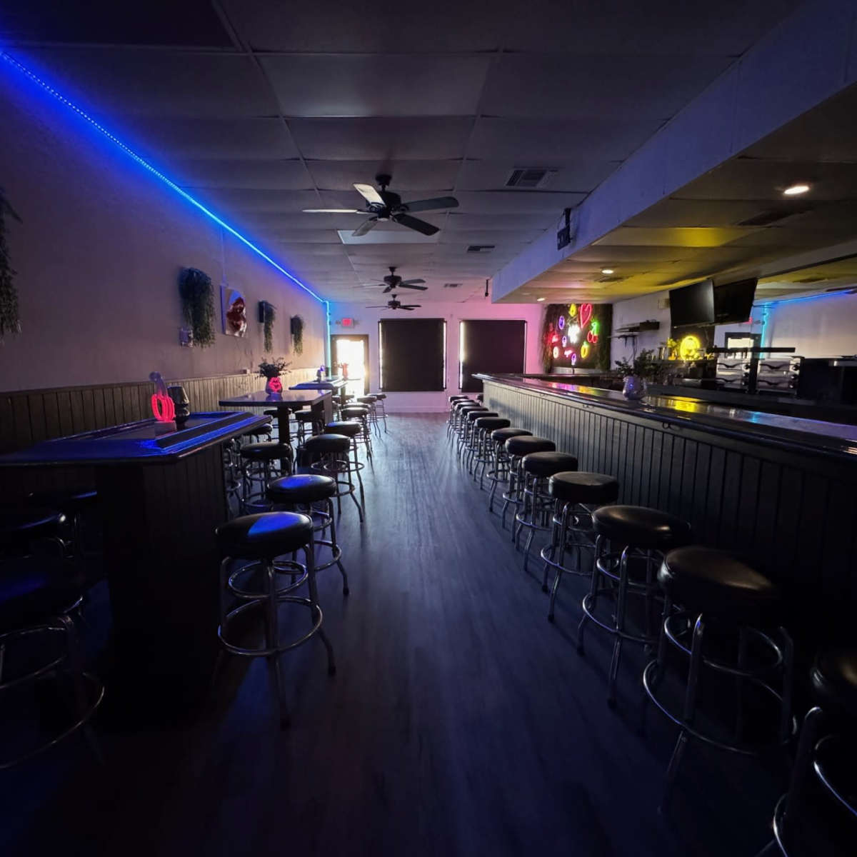 The Perfect Space for Every Event: Your Dream Bar & Lounge Awaits in Phoenix Image in North Mountain Village, Phoenix, AZ