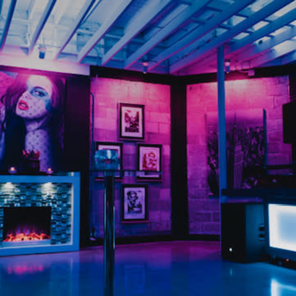 PRIVATE CLUB WITH OUTSIDE GARDEN IN HEART OF MIAMI in MIAMI Image in Little River, MIAMI, FL