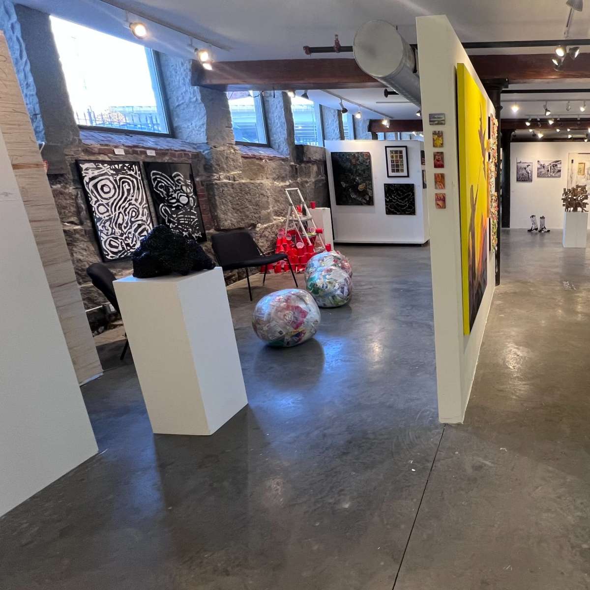 Boston Spacious Art Gallery at The Arts and Design District in Boston Image in South of Washington, Boston, MA