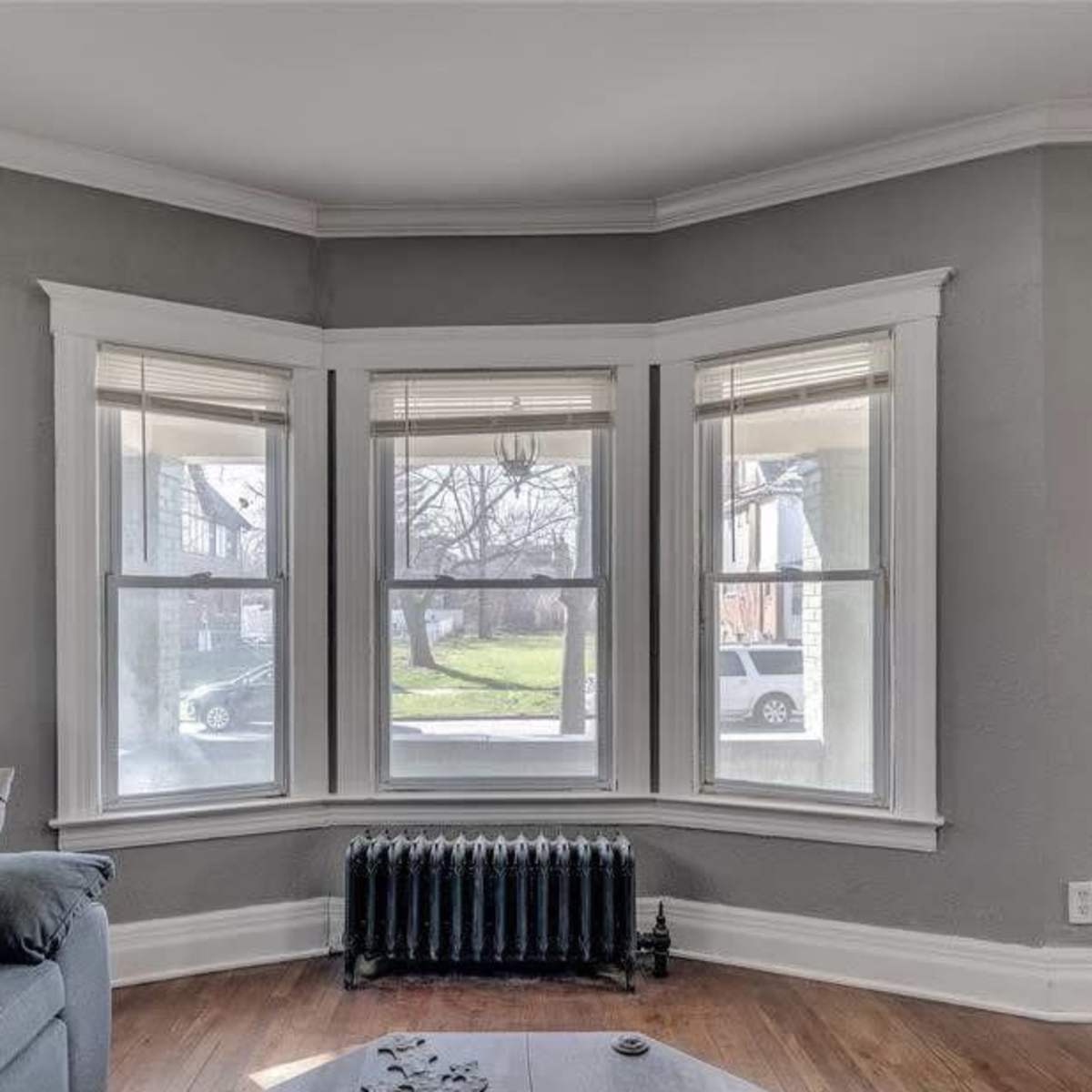 Stylish Updated Brick Home in Highland Park, MI – Perfect for Events, Photoshoots, and Productions in Highland Park Image in Highland Park, Highland Park, MI