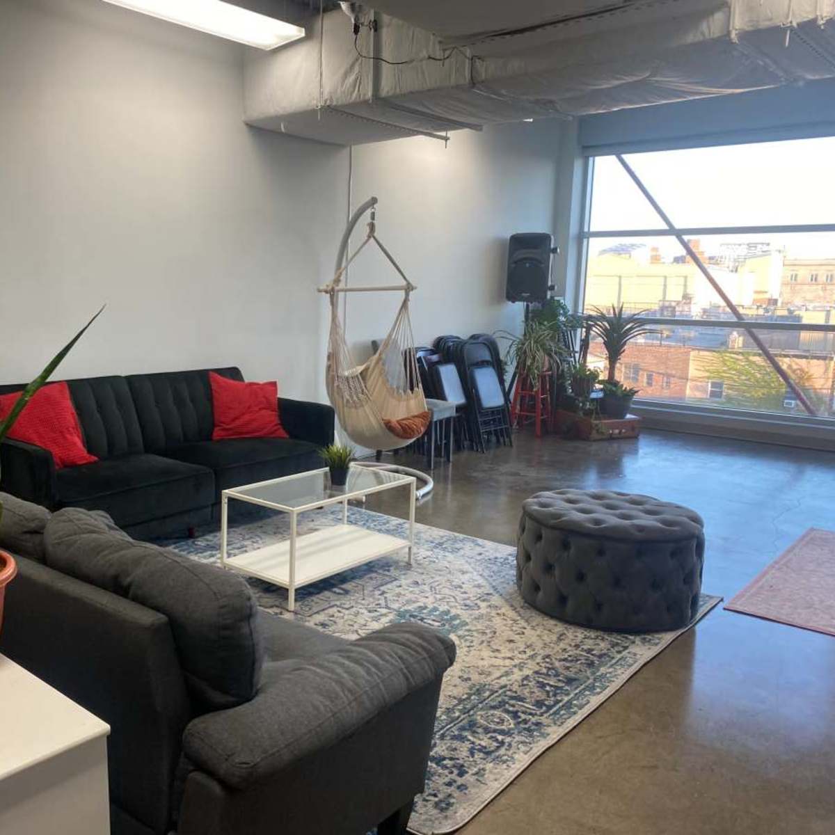 HUGE East Williamsburg Loft with Natural Light in Brooklyn Image in Bushwick, Brooklyn, NY