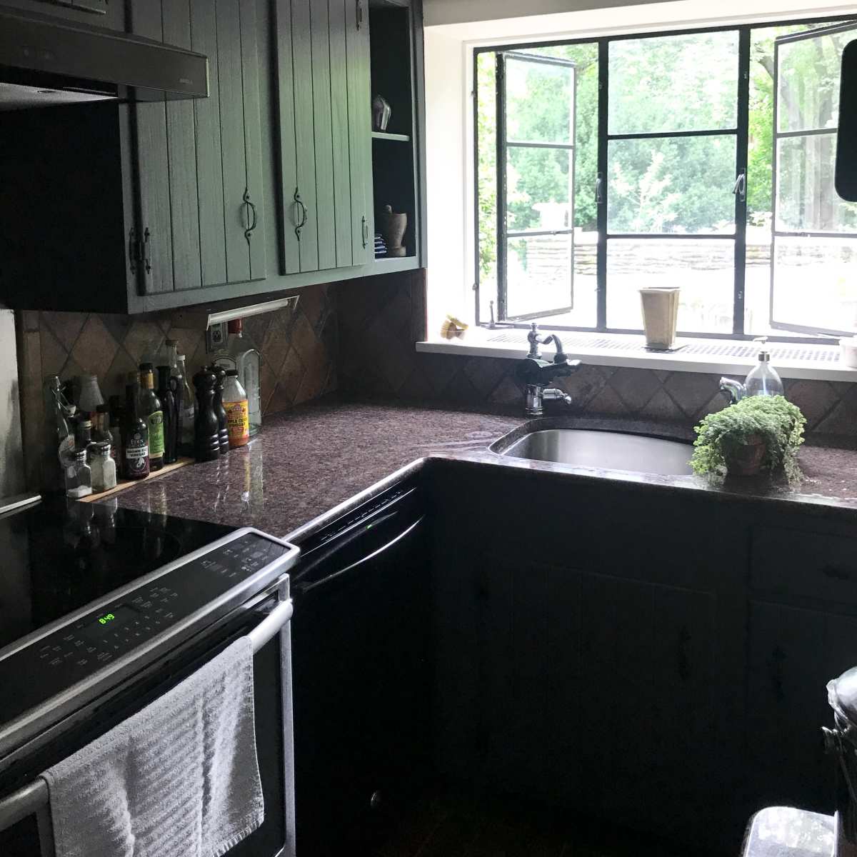 Charming, Sun-Drenched Carriage House in Philadelphia Image in Mount Airy, Philadelphia, PA