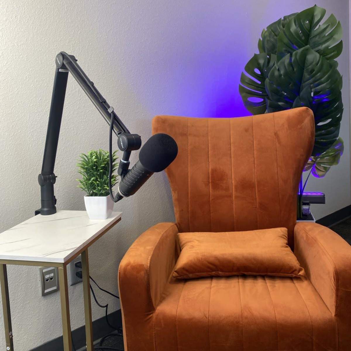 Private Office Podcast Suite in Winter Haven Image in Winter Haven, Winter Haven, FL