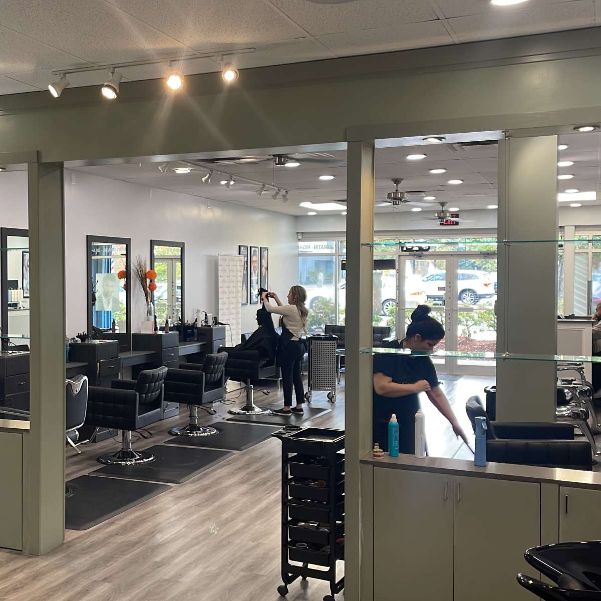 Polished hair salon with open space in Surrey Image in Surrey, Surrey, BC