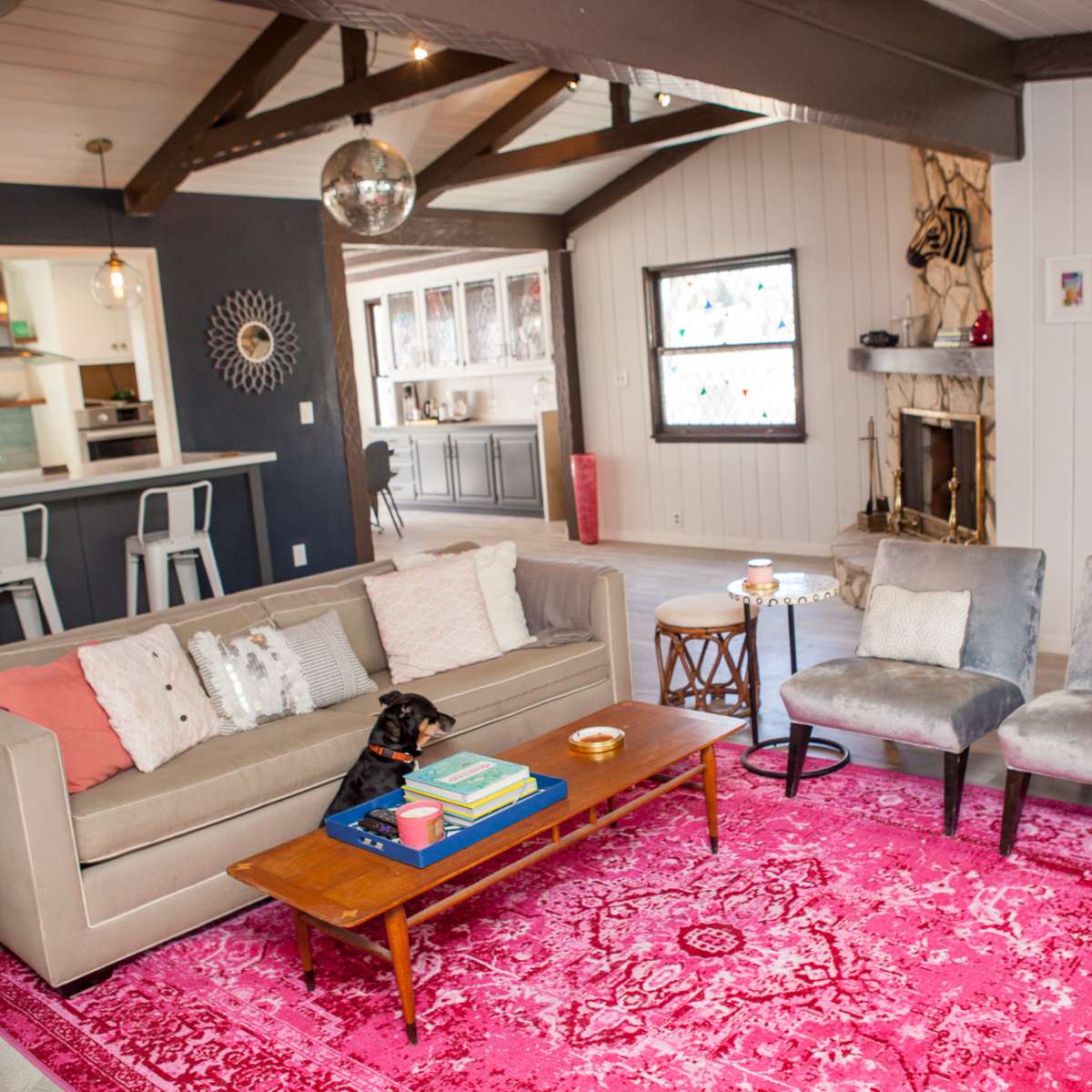 Funky Ranch w/ Huge Pool, North Hollywood, CA | Off-Site | Peerspace
