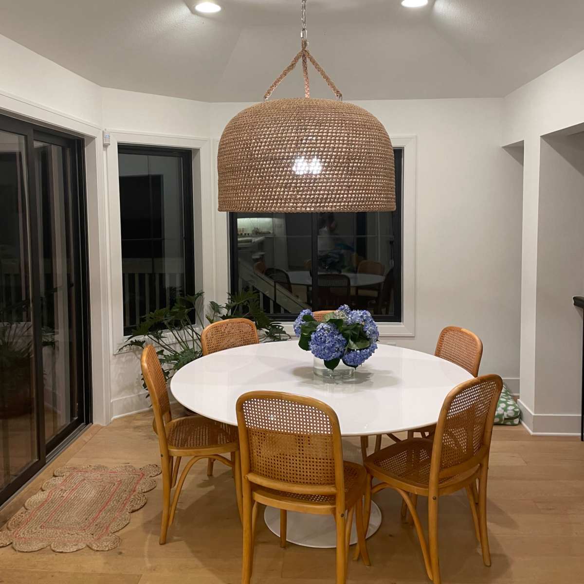 Chic family home Hollywood Hill, Woodinville, WA OffSite Peerspace