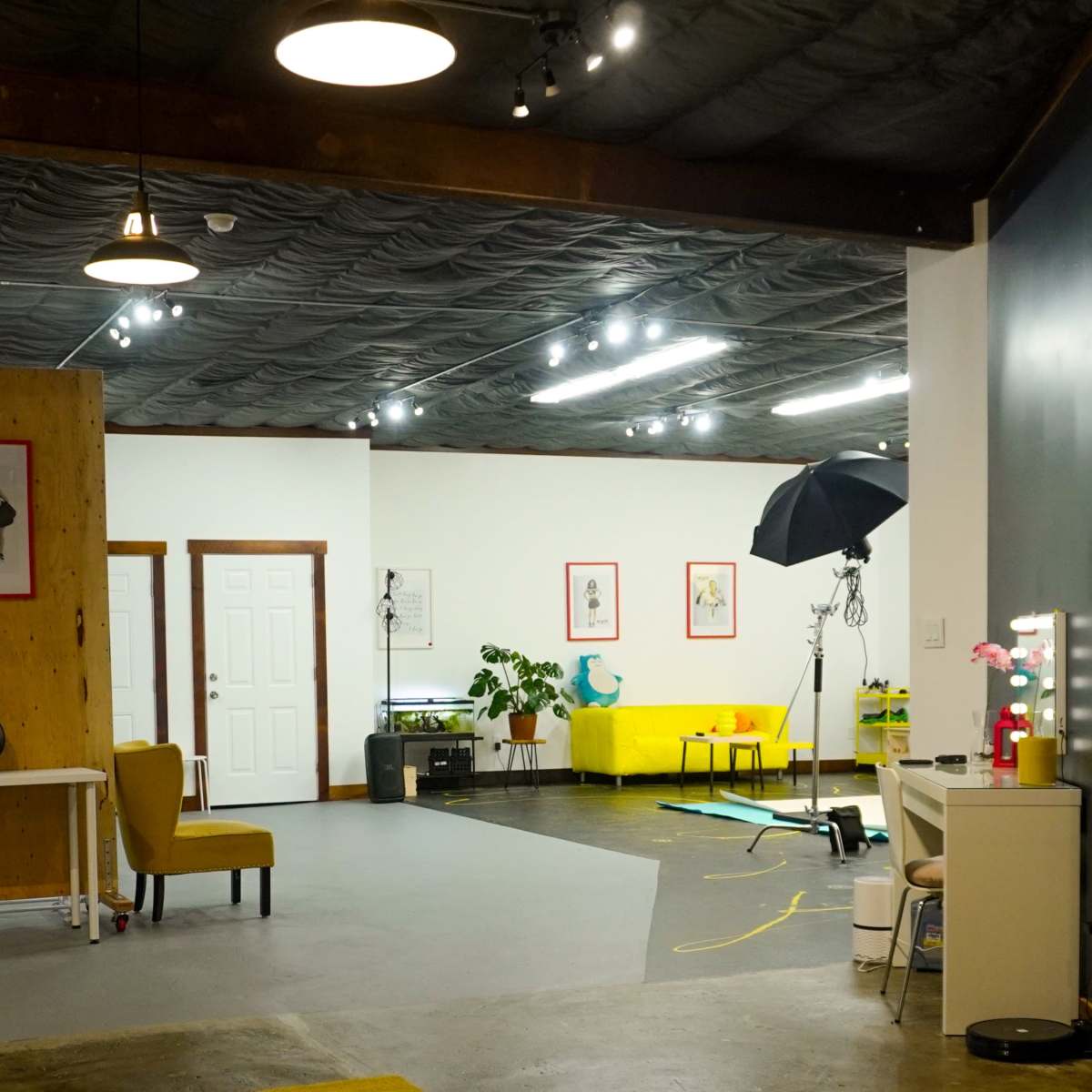 Beautiful modern photography and video production studio. in Portland Image in Southeast Portland, Portland, OR