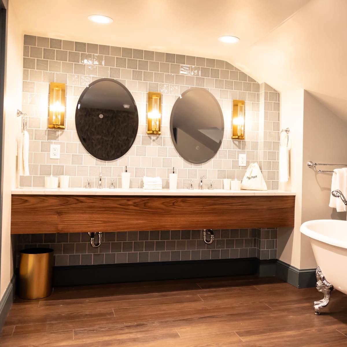 3BR Loft Suite - Multiple Looks in Philadelphia Image in Center City East, Philadelphia, PA