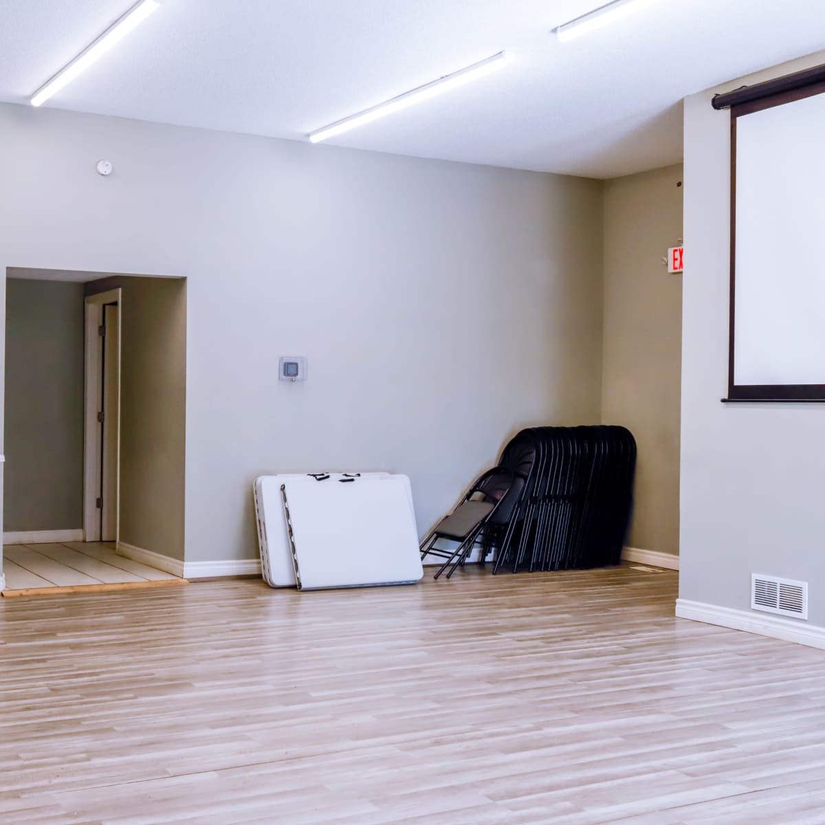Modern, Spacious Flex Space on the West Side in Saint Paul Image in Concord-Robert, Saint Paul, MN