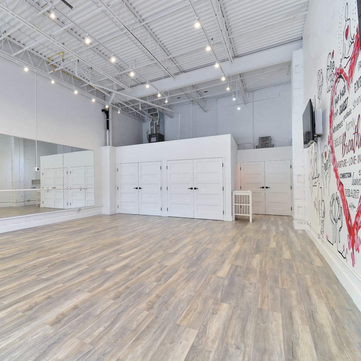 Multi purpose studio in the heart of Vaughan in Concord Image in Concord, Concord, ON