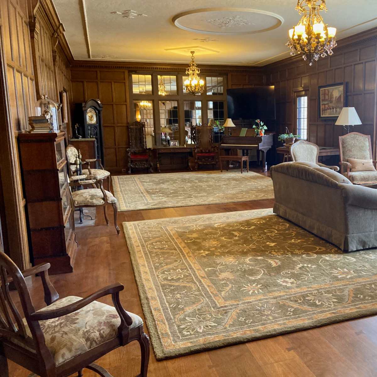 Production Space in Historic Urban Mansion in Minneapolis Image in Lowry Hill, Minneapolis, MN