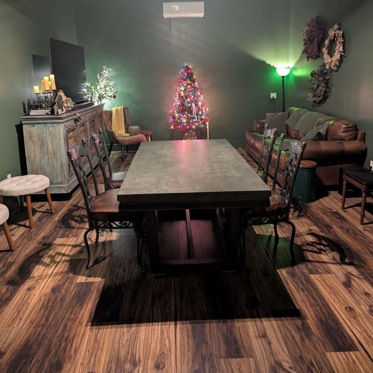 Lord of The Rings Themed Game Room in Geneva Image in Geneva, Geneva, FL