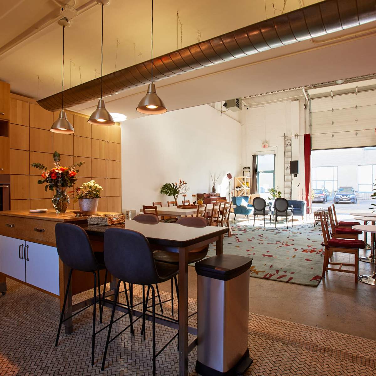 Multi-use Open Concept West End Venue with Spacious Full Kitchen in Toronto Image in Junction Triangle, Toronto, ON
