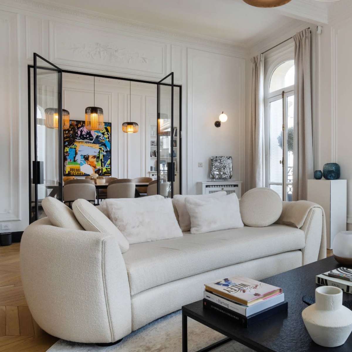 Le Wagram in Paris Image in Ternes, Paris, 