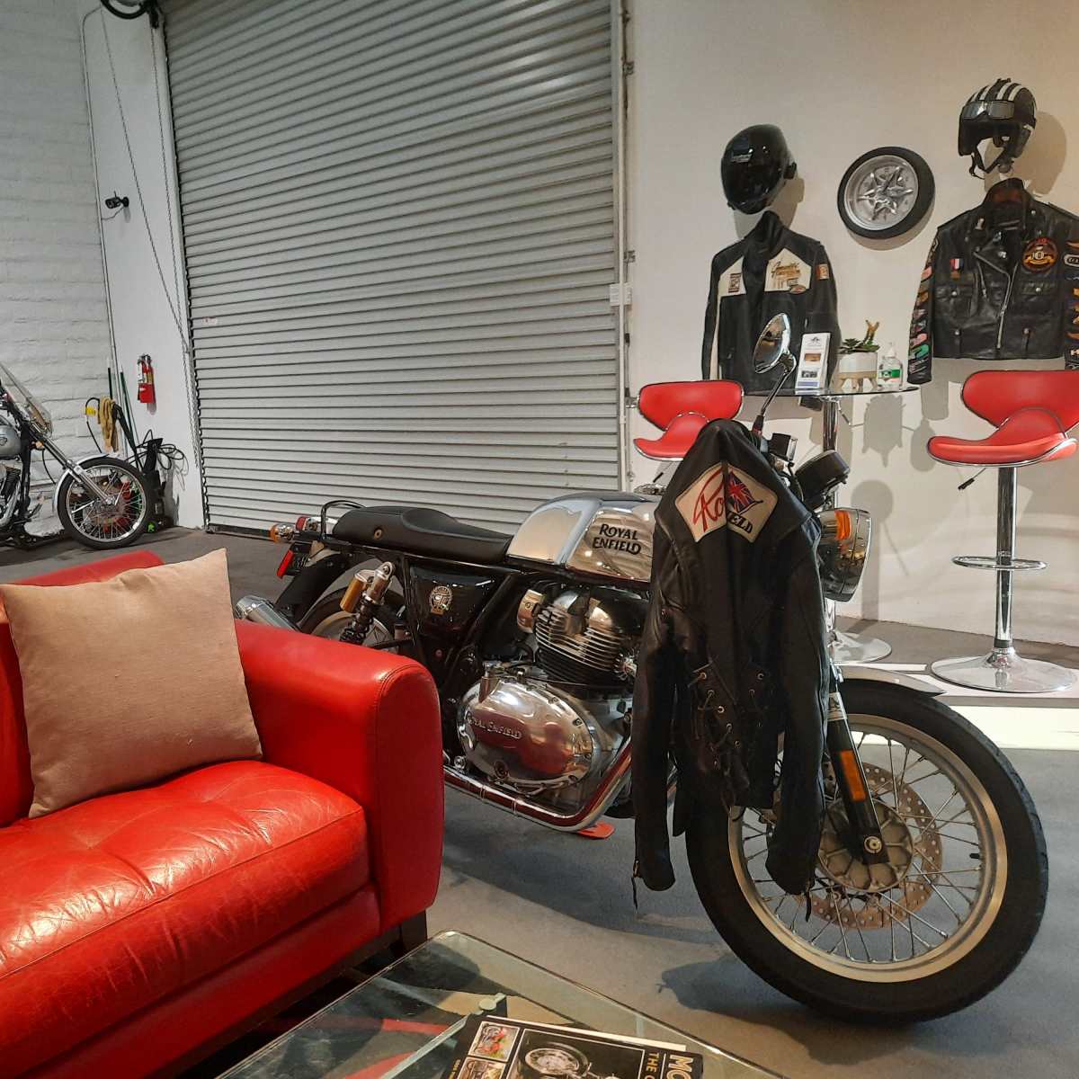 Palm Springs area motorcycle rental shop with loft, Palm Desert, CA ...