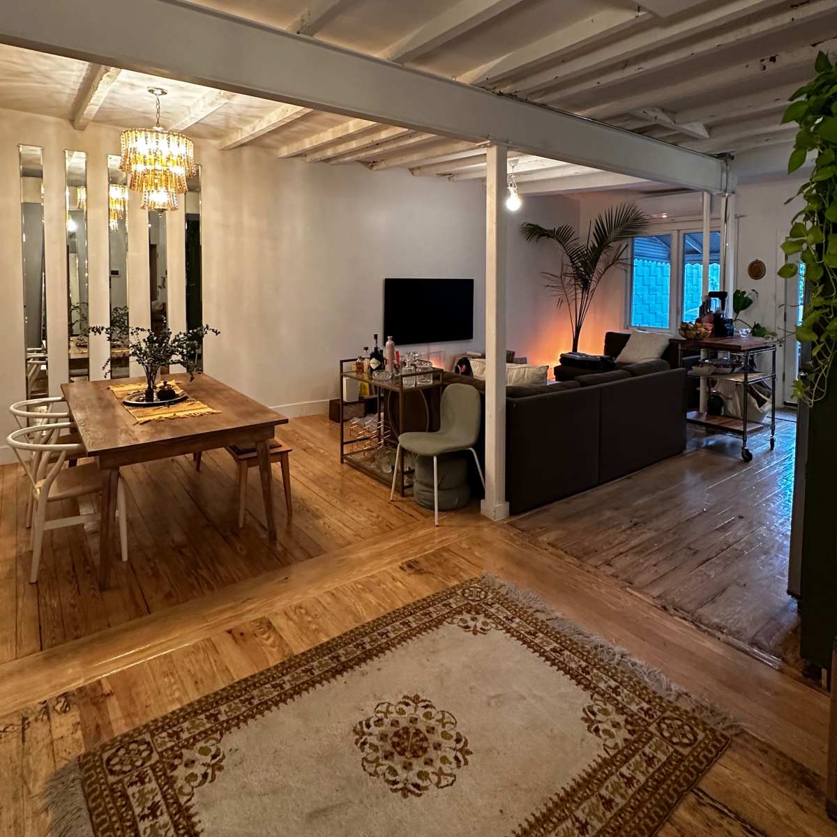 Image showcasing Industrial studio apartment ideas and inspo. - spoak.com