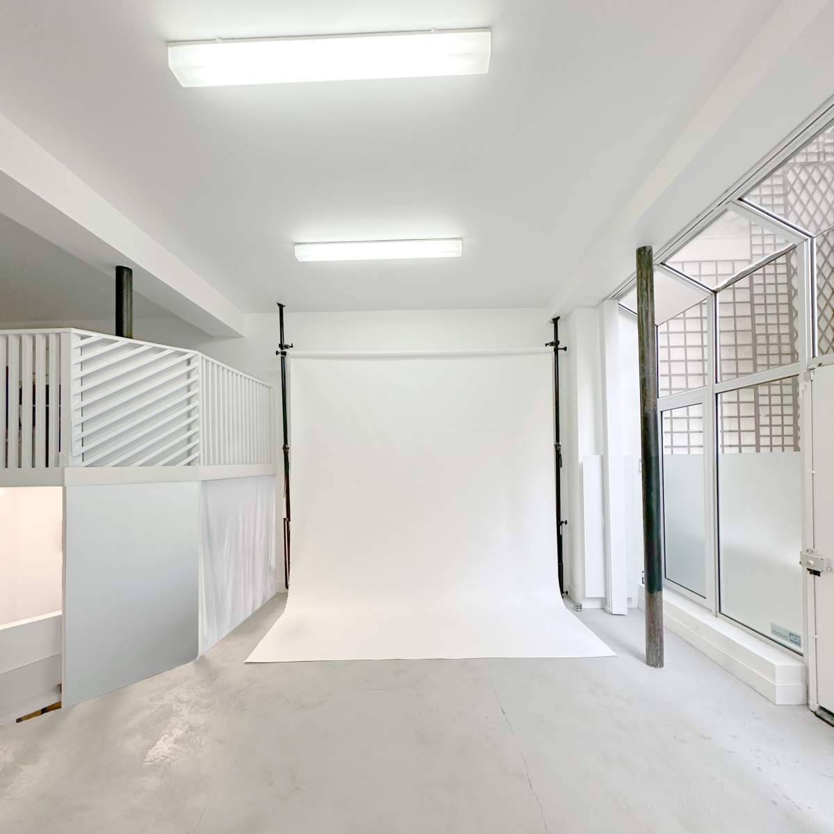 Studio photo et video in paris Image in Porte-Saint-Martin, paris, 