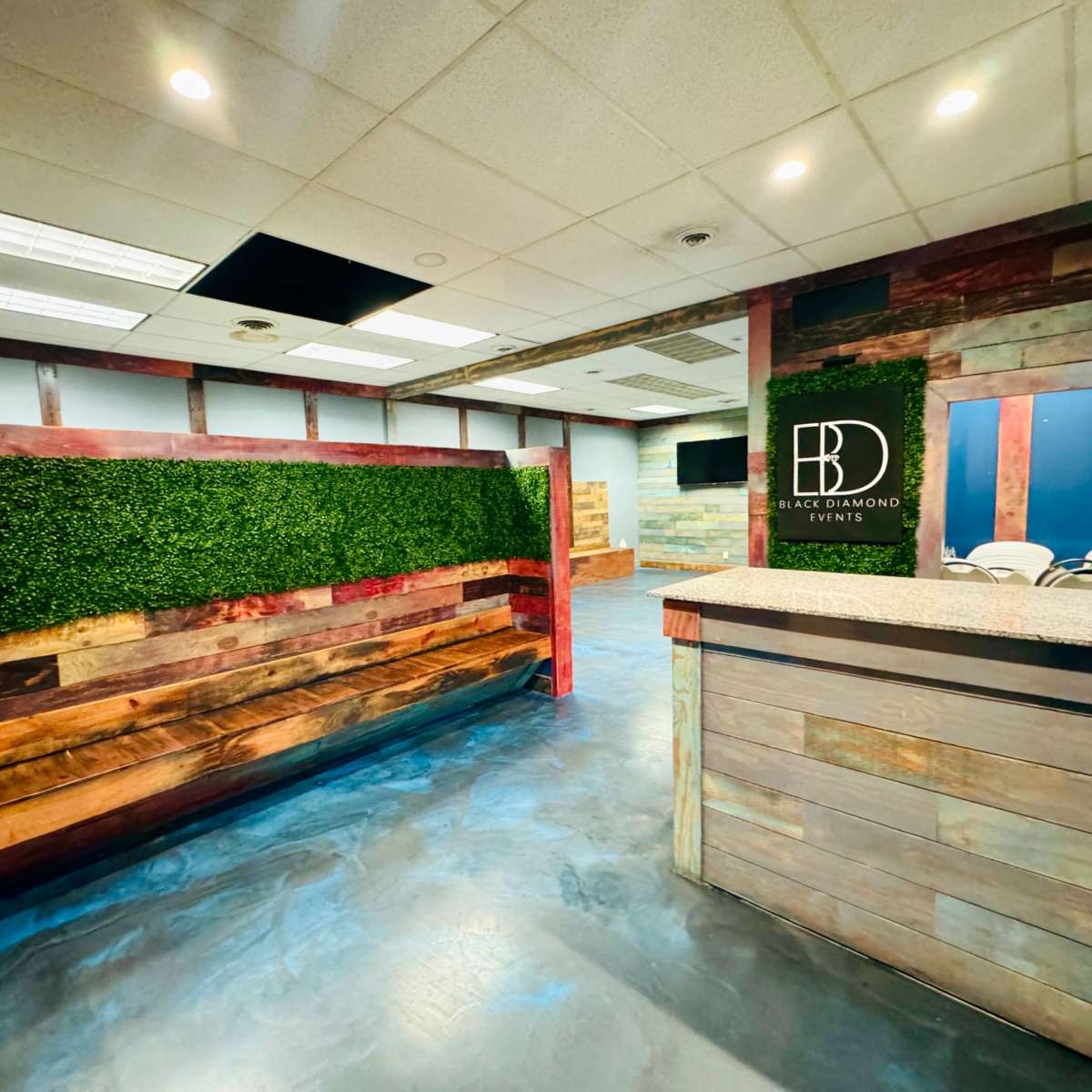 Rustic Vibes Chill Space in Florissant Image in Ferguson Township, Florissant, MO