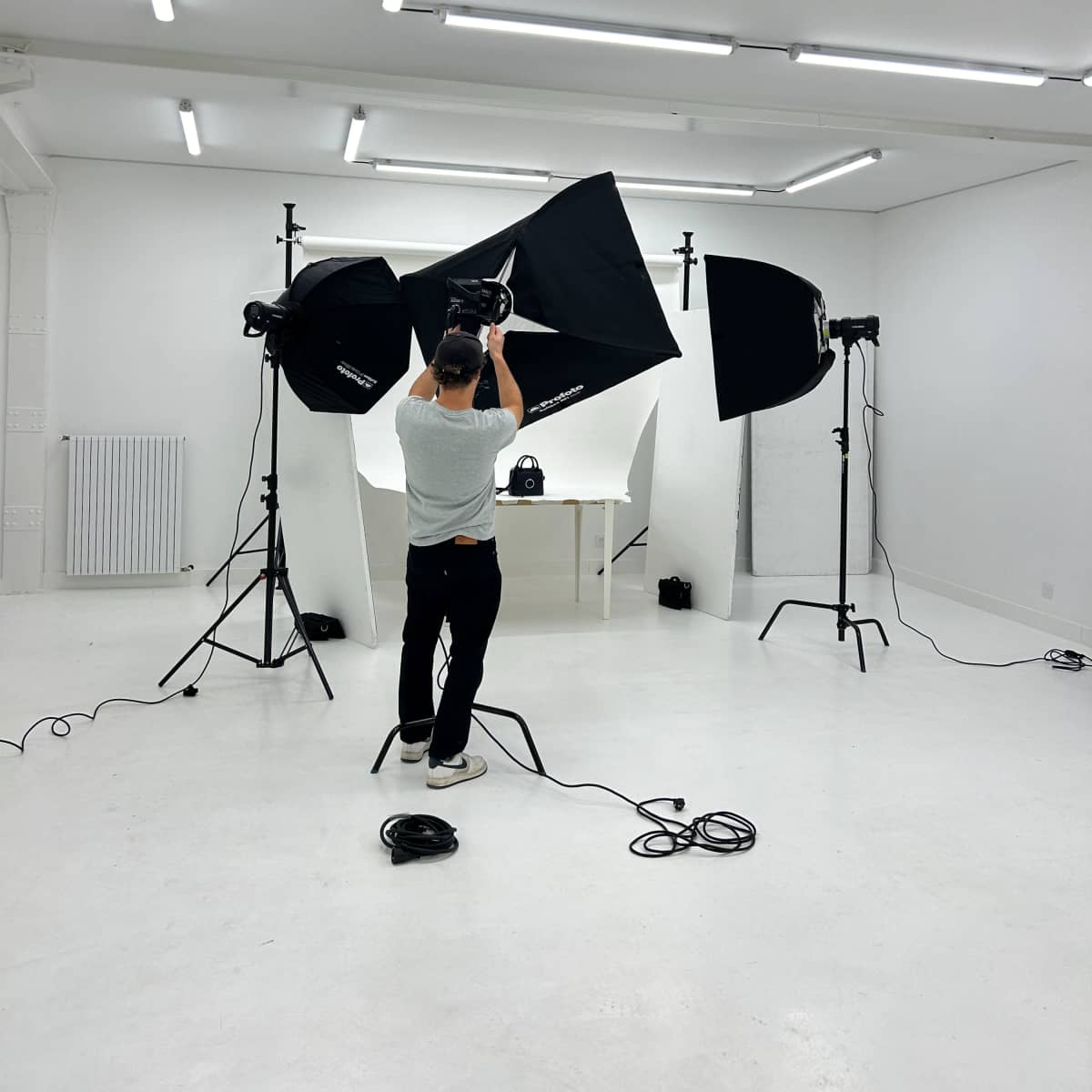 Studio Photo Paris Centre – "All White" in PARIS Image in Arts-et-Métiers, PARIS, 