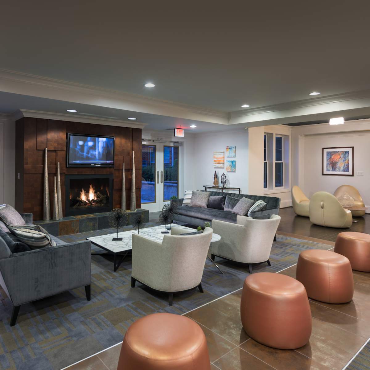 Trendy, Spacious Lounge in Alexandria, Alexandria, VA | Off-Site ...
