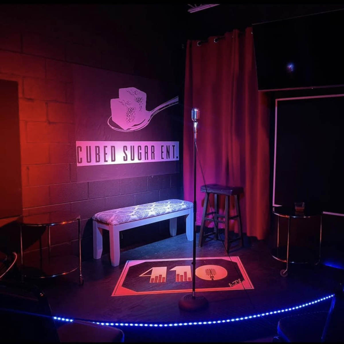 Downtown Space Open floor plan for EVENTS , Private movie Screenings, Meetings, Baby Showers, KID FRIENDLY! in Atlanta Image in Sweet Auburn, Atlanta, GA
