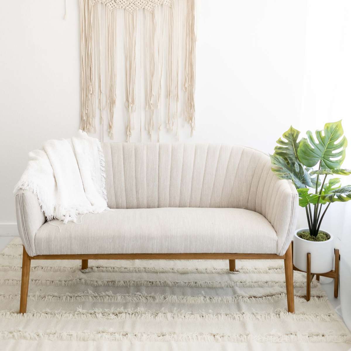 Little White Photo Studio | Cozy, Cute Natural Light Photo Studio ...